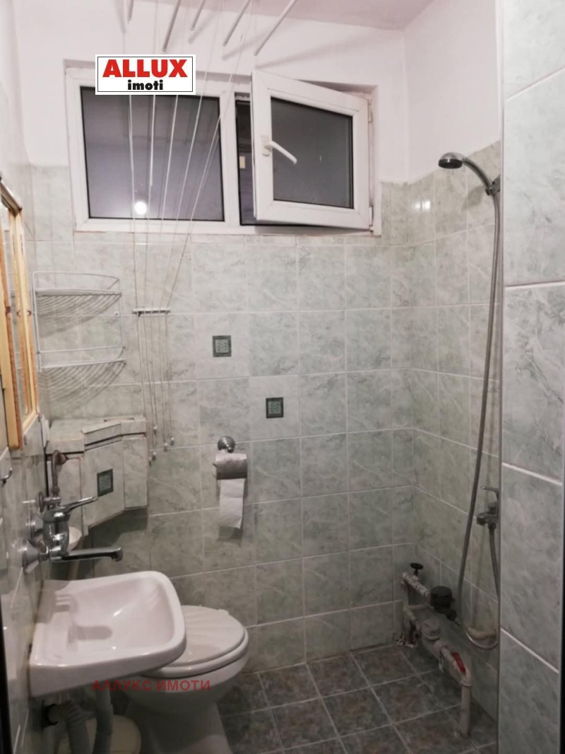 En renta  Estudio Ruse , Tsentar , 40 metros cuadrados | 89904466 - imagen [3]