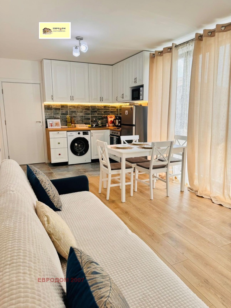 Дава под нем  2-стаен, град Пловдив, Кършияка •  590 € • ID 73520211 — holmes.bg - [1] 