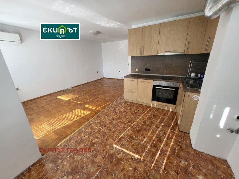 For Rent  2 bedroom Varna , Lyatno kino Trakiya , 80 sq.m | 46211218 - image [2]