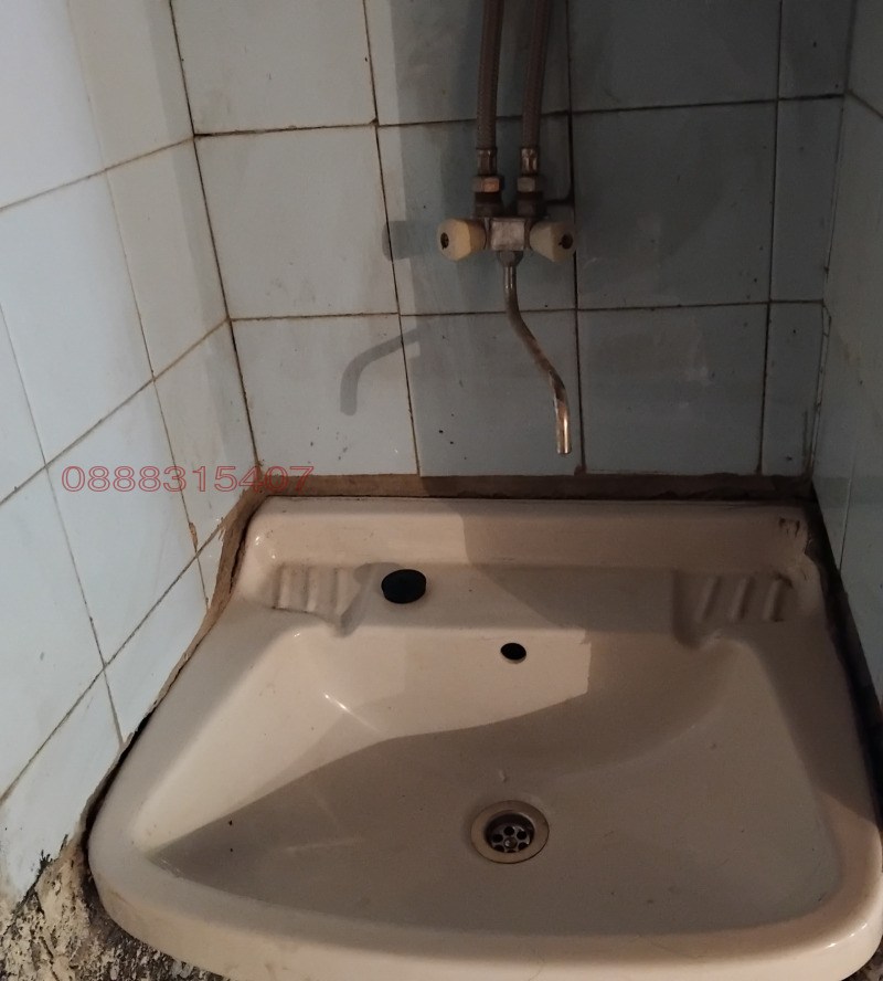 Дава под наем ГАРАЖ, ПАРКОМЯСТО, гр. София, Гео Милев, снимка 6 - Гаражи и паркоместа - 53167321