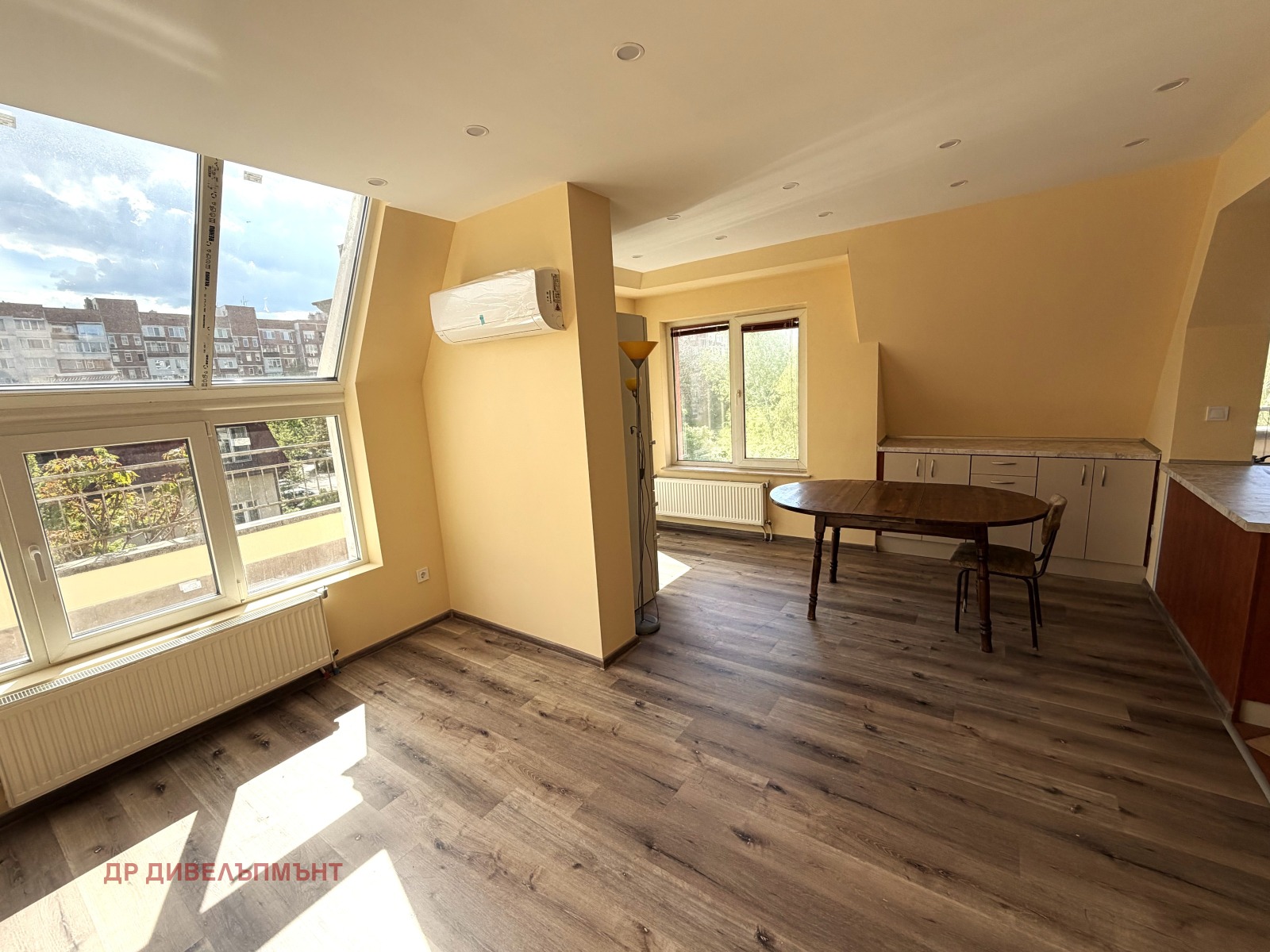 Дава под наем 3-СТАЕН, гр. София, Хаджи Димитър