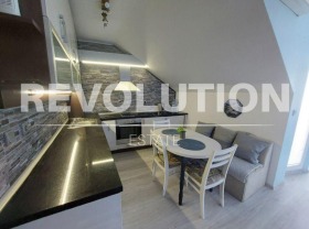 1 chambre Gratska mahala, Varna
