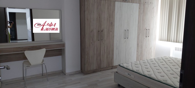 Издаје се  1 спаваћа соба Шумен , Центар , 68 м2 | 88408251 - слика [2]