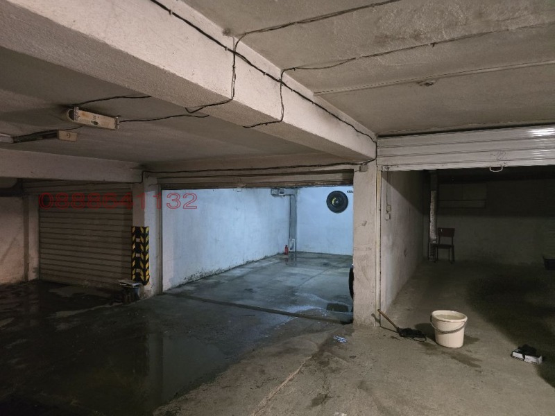 Дава под наем ГАРАЖ, ПАРКОМЯСТО, гр. София, Медицинска академия, снимка 2 - Гаражи и паркоместа - 53388478