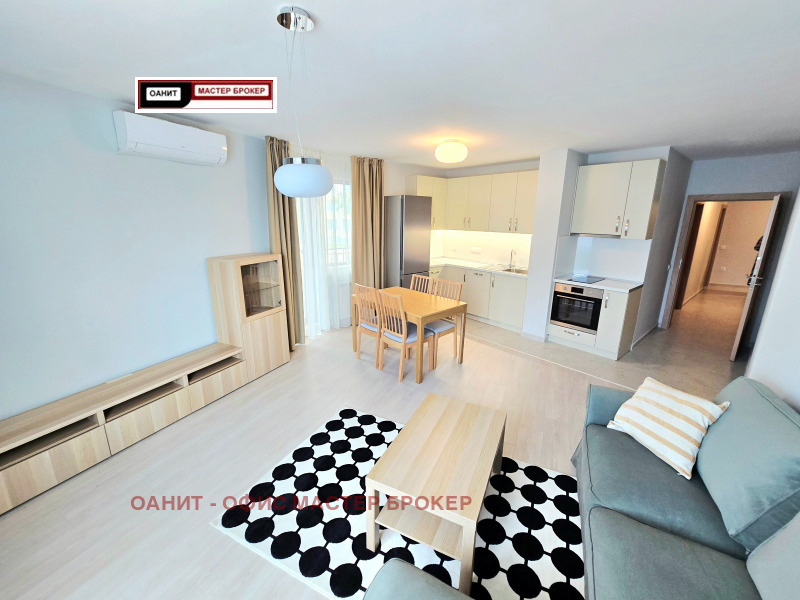 Te huur  2 slaapkamers Sofia , Mladost 2 , 110 m² | 89187398
