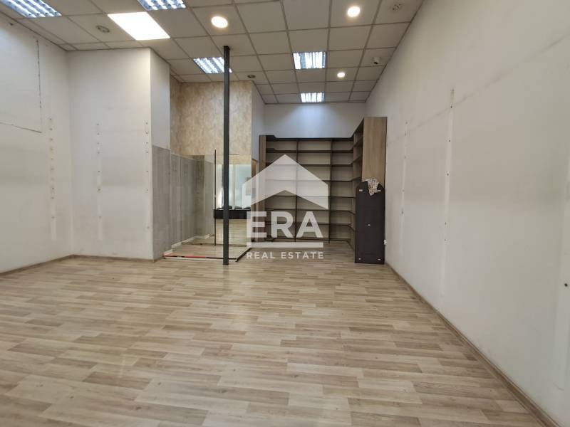 Do wynajęcia  Sklep Warna , Centar , 50 mkw | 76363987 - obraz [6]