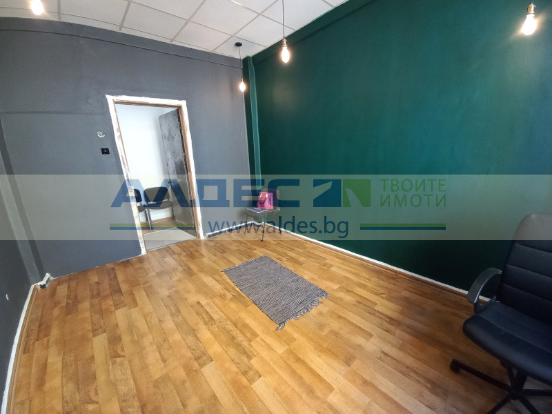 Para alugar  Escritório Sofia , Centar , 15 m² | 69611063 - imagem [12]