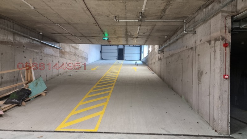 Te huur  Garage Sofia , Ljulin 10 , 15 m² | 99822085