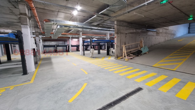 Te huur  Garage Sofia , Ljulin 10 , 15 m² | 99822085 - afbeelding [2]