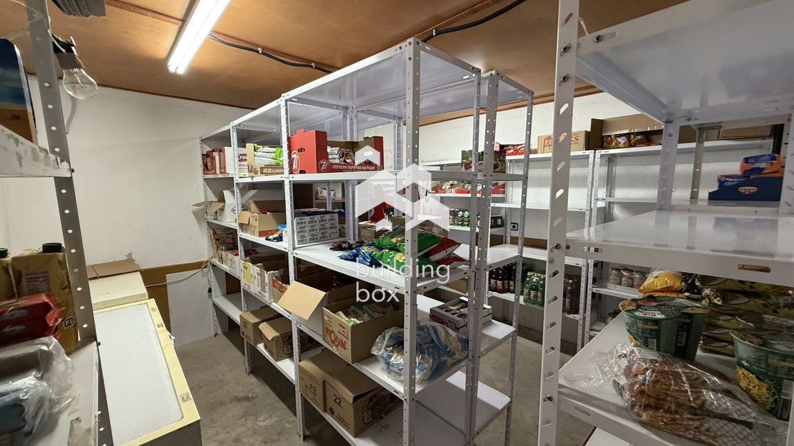 Дава под наем МАГАЗИН, с. Граф Игнатиево, област Пловдив, снимка 9 - Магазини - 53778902