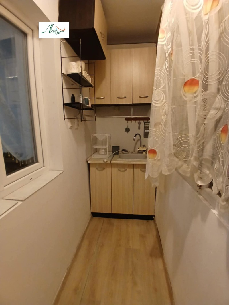 Дава под наем 1-СТАЕН, гр. Шумен, Тракия, снимка 4 - Апартаменти - 53403740