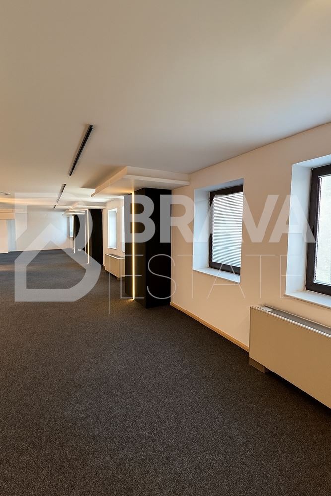 Дава под наем  Офис град Пловдив , Център , 200 кв.м | 79971908 - изображение [2]