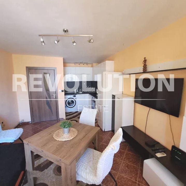 Zu vermieten  1 Schlafzimmer Warna , Kolhozen pazar , 55 qm | 50641499