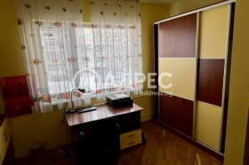 3+ camere da letto Meditsinska akademiia, Sofia 12