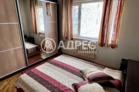 3+ camere da letto Meditsinska akademiia, Sofia 7