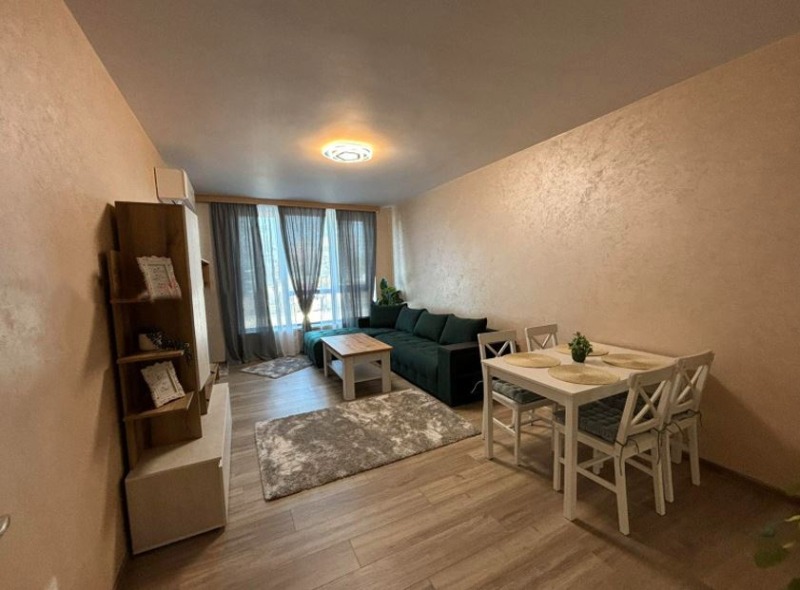 De inchiriat  1 dormitor Plovdiv , Țentâr , 70 mp | 35491124