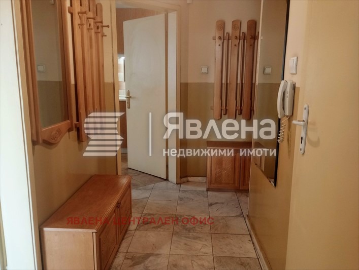 Дава под наем МНОГОСТАЕН, гр. София, Оборище, снимка 3 - Апартаменти - 53865737