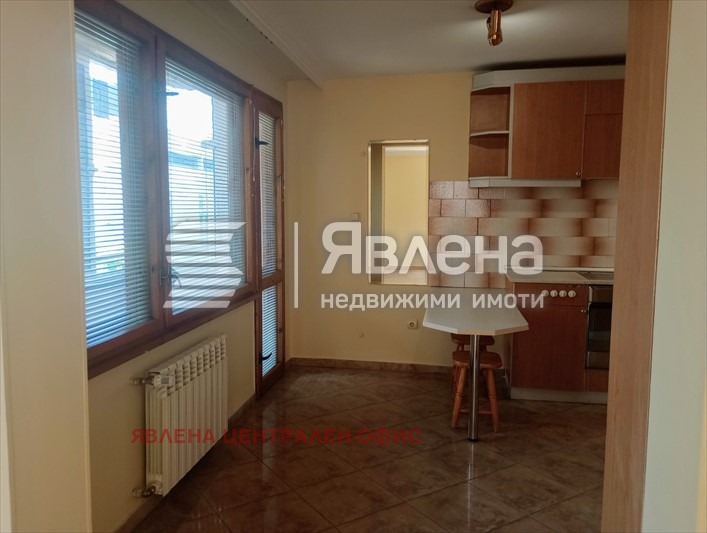 Дава под наем МНОГОСТАЕН, гр. София, Оборище, снимка 7 - Апартаменти - 53865737