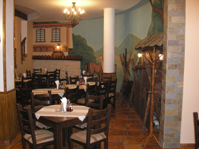 Дава под наем ЗАВЕДЕНИЕ, гр. Хасково, Любен Каравелов, снимка 6 - Заведения - 52834891