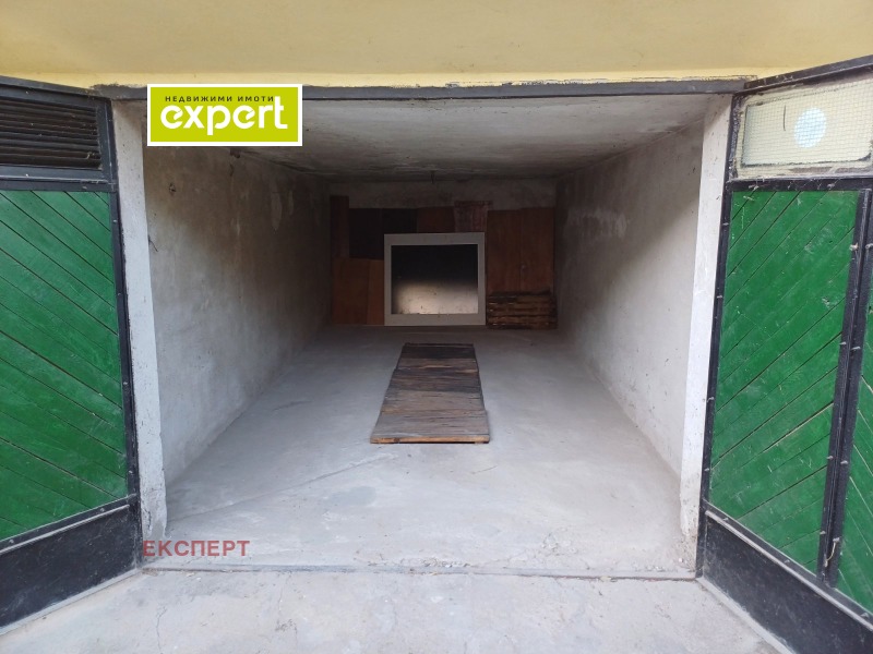 De inchiriat  Garaj Pleven , Șiroc țentâr , 16 mp | 72100734
