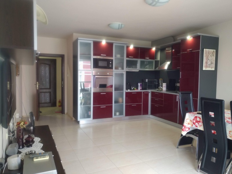 For Rent  1 bedroom region Burgas , k.k. Slanchev bryag , 68 sq.m | 70808230 - image [2]