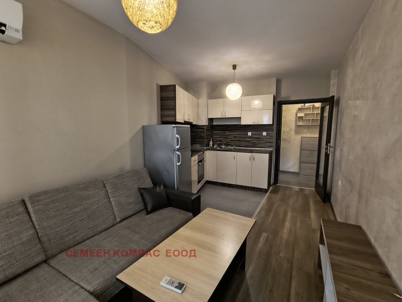 A louer  1 chambre Plovdiv , Karchiyaka , 68 m² | 61995573 - image [3]