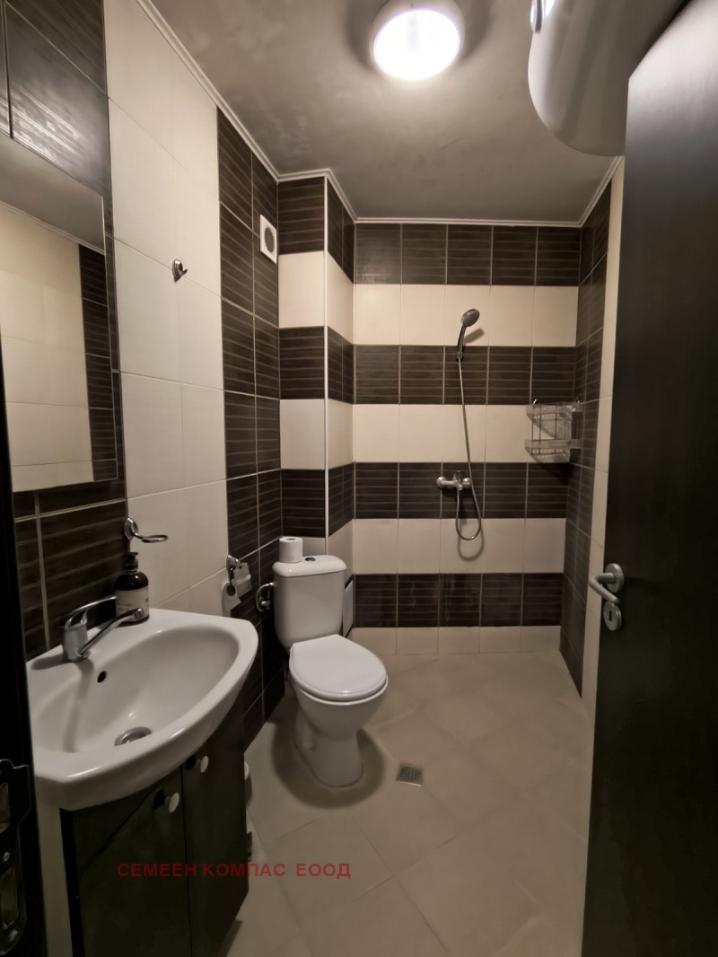 A louer  1 chambre Plovdiv , Karchiyaka , 68 m² | 61995573 - image [6]