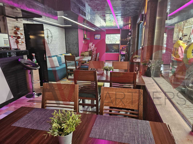 Издаје се  Бар; кафић Софија , Борово , 160 м2 | 27526945 - слика [2]