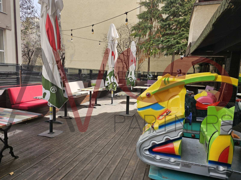 Издаје се  Бар; кафић Софија , Борово , 160 м2 | 27526945 - слика [10]