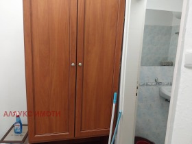 ���� ��� ���� 1-����� | Imot.bg � ����� ������ 12