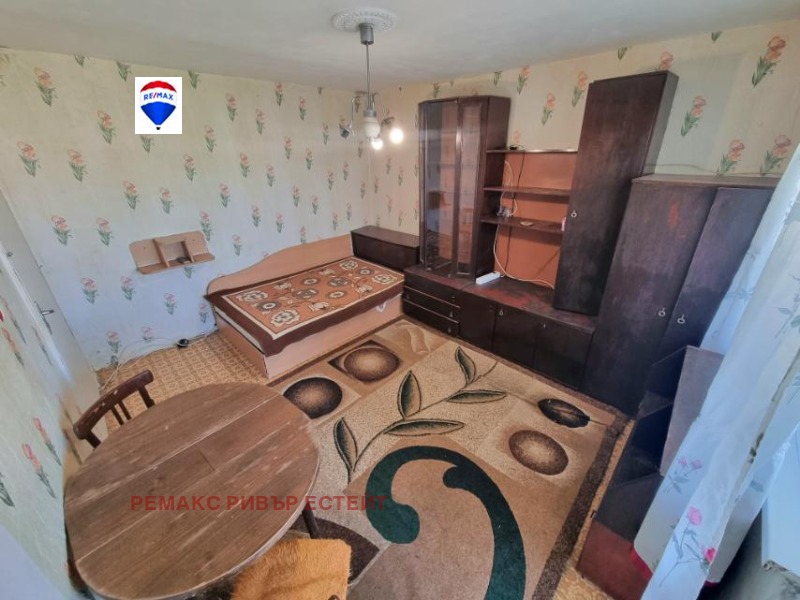 Kiadó  Stúdió Ruse , Druzsba 1 , 35 négyzetméter | 50641244