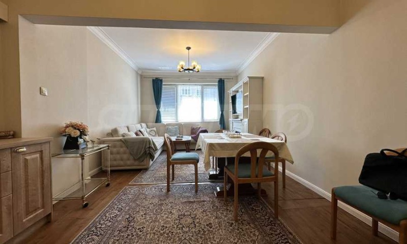 Дава под нем  3-стаен, град София, Център • 1 100 EUR • ID 17251836 — holmes.bg - [1] 