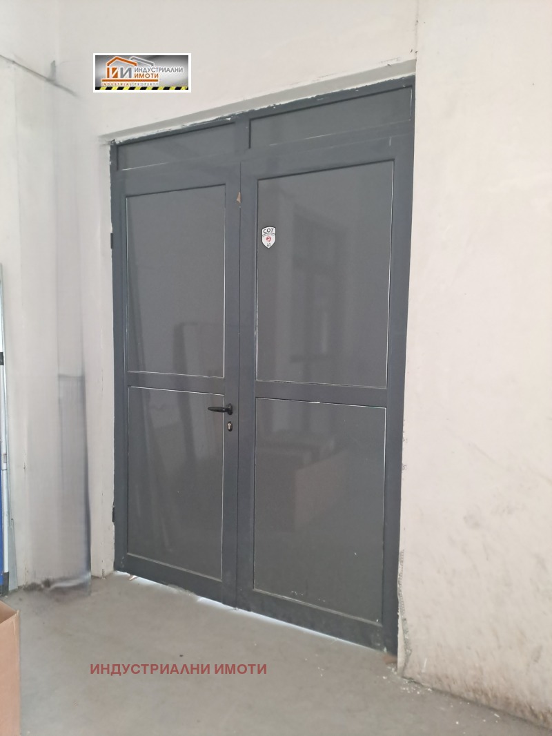 Дава под наем ПРОМ. ПОМЕЩЕНИЕ, гр. Пловдив, Индустриална зона - Север, снимка 3 - Производствени сгради - 52318622