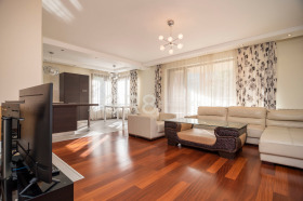 3 bedroom v.z.Kinotsentara, Sofia 2