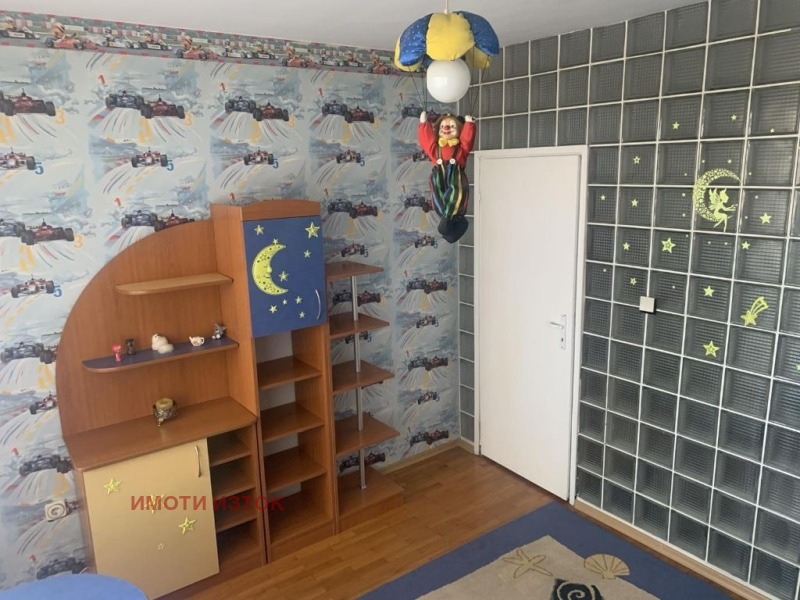Do wynajęcia  1 sypialnia Pernik , Iztok , 70 mkw | 32171904 - obraz [9]