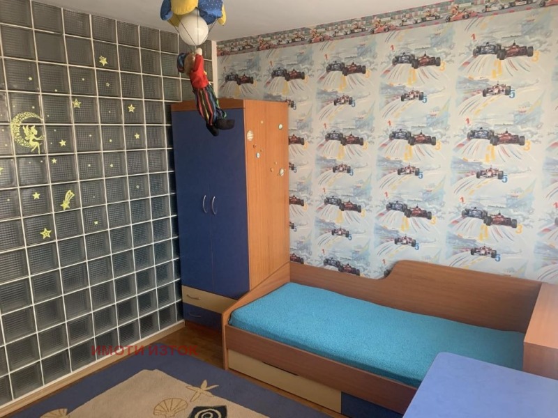 Do wynajęcia  1 sypialnia Pernik , Iztok , 70 mkw | 32171904 - obraz [8]
