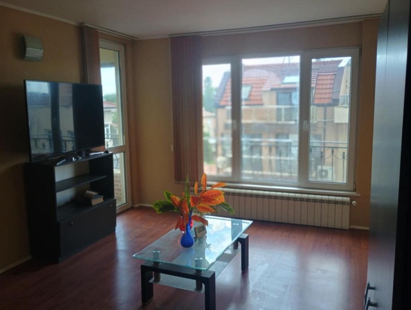Do wynajęcia  3 sypialnie Plowdiw , Proslaw , 129 mkw | 97951138 - obraz [2]