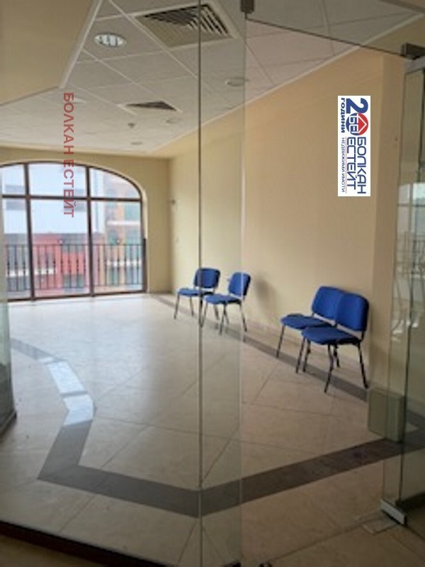 For Rent  Office Veliko Tarnovo , Tsentar , 28 sq.m | 30370885 - image [4]