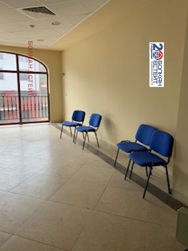 For Rent  Office Veliko Tarnovo , Tsentar , 28 sq.m | 30370885 - image [3]