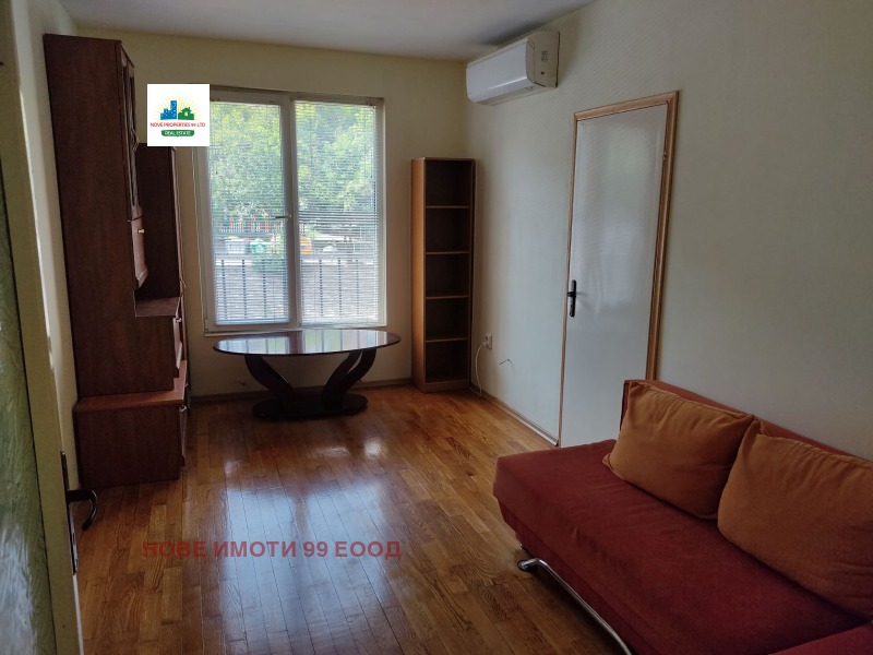 Дава под наем 1-СТАЕН, гр. София, Център