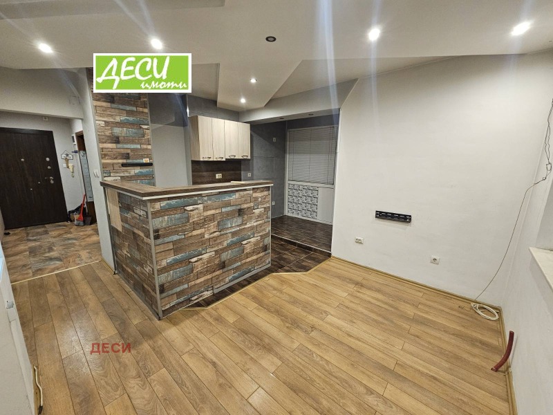 Дава под наем 1-СТАЕН, гр. Русе, Център, снимка 1 - Апартаменти - 53580655