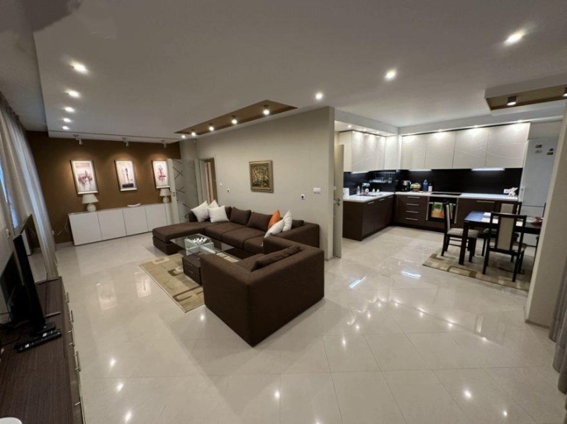 A louer  3 chambres Sofia , Borovo , 145 m² | 85691679 - image [4]