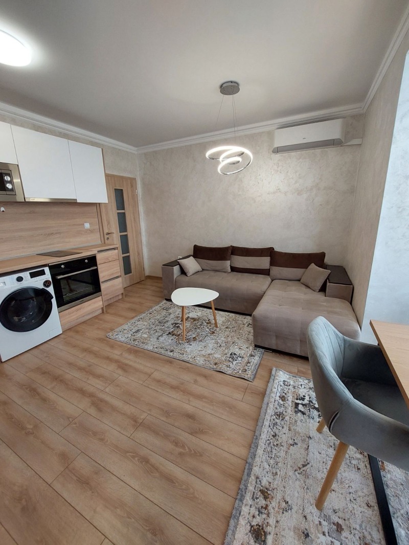 Дава под наем  2-стаен град Шумен , Пазара , 68 кв.м | 40002026 - изображение [9]