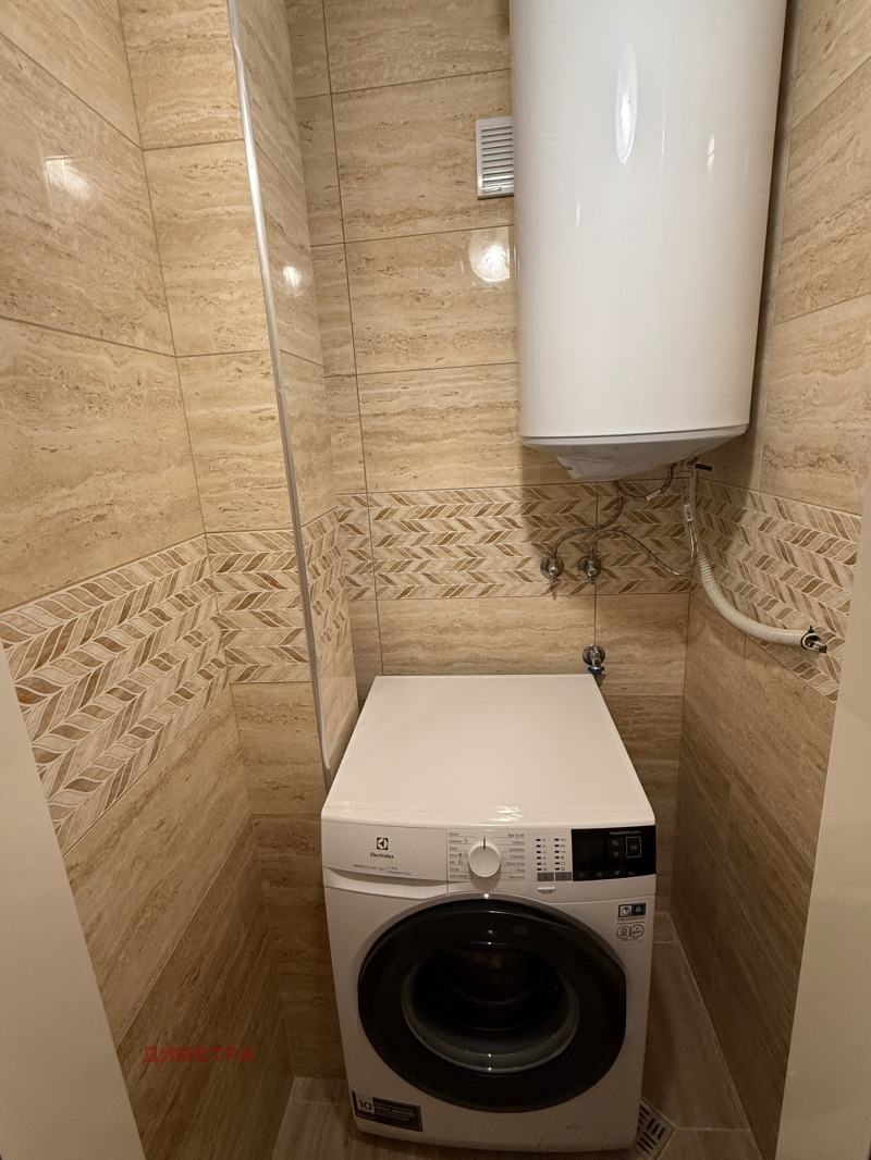 Kiadó  2 hálószobás Plovdiv , Vastanicseski , 110 négyzetméter | 76970131 - kép [8]