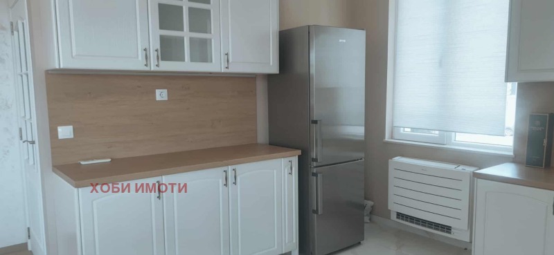 Дава под наем  3-стаен град Пловдив , Остромила , 100 кв.м | 83700621 - изображение [2]