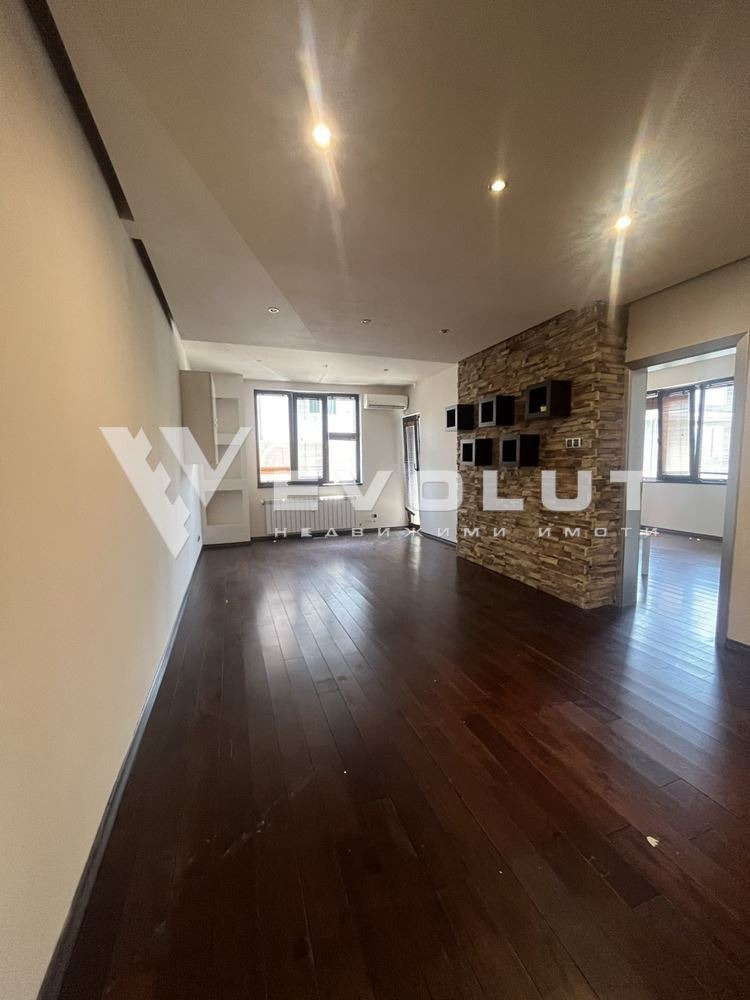 K pronájmu  2 ložnice Sofia , Centar , 120 m2 | 88410820 - obraz [4]