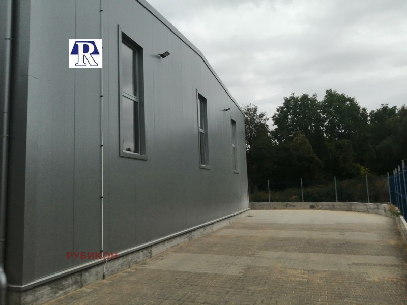 Para alugar  Armazenar Plovdiv , Industrialna zona - Iug , 413 m² | 28236695 - imagem [2]