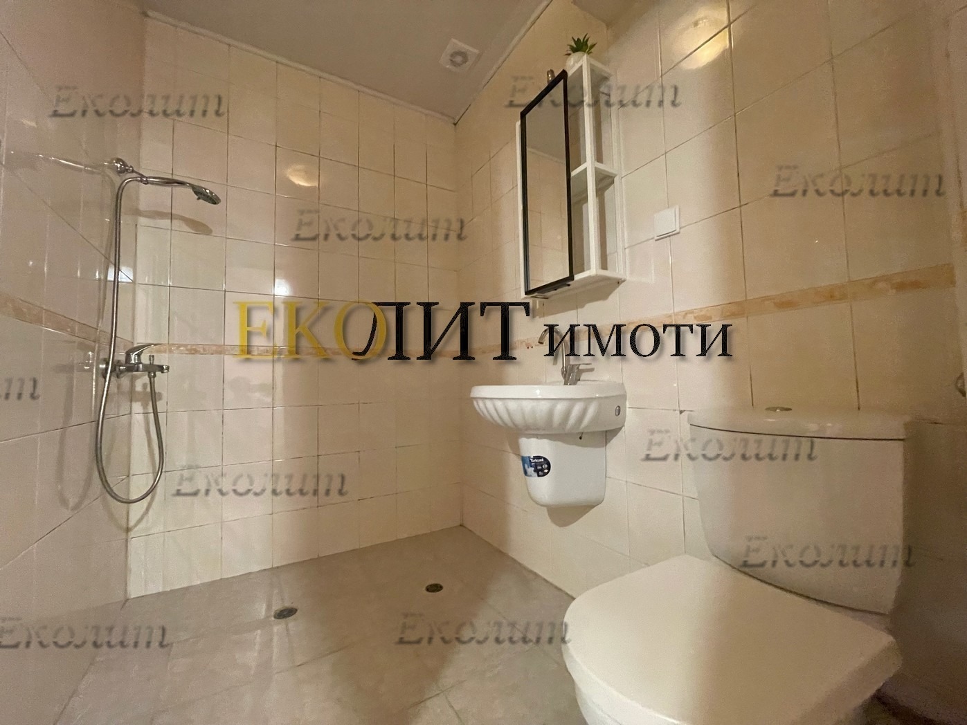Дава под наем 2-СТАЕН, гр. София, Лозенец, снимка 6 - Апартаменти - 55430444