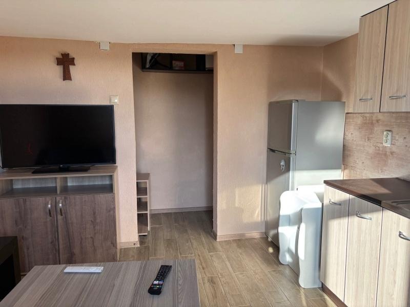 Kiadó  Stúdió Sofia , Bankja , 40 négyzetméter | 95595183 - kép [2]