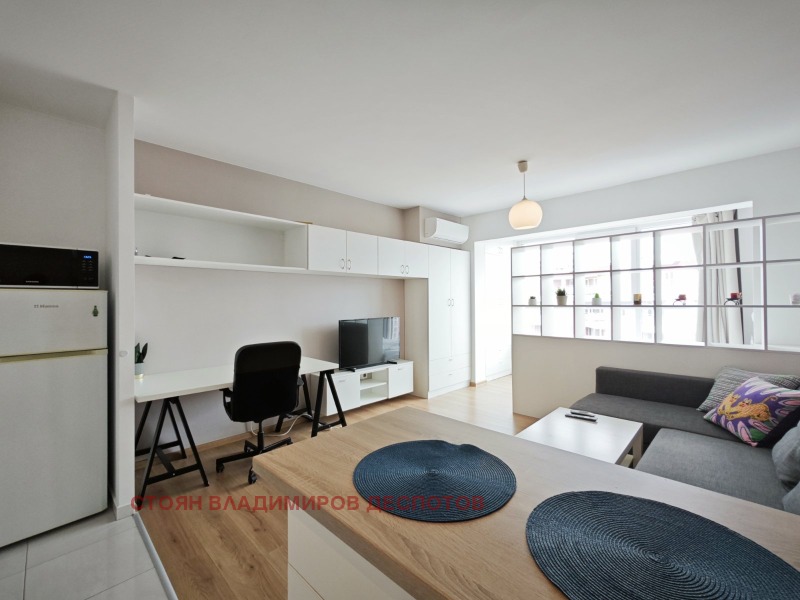 Do wynajęcia  Studio Sofia , Poligona , 50 mkw | 71087133